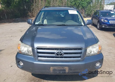 2005 Toyota Highlander V6 z USA, uszkodzony, nr VIN JTEEP21A950095455